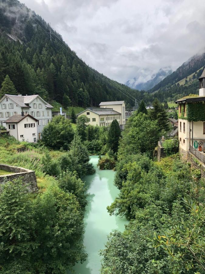 Alpine Haus Apartment Göschenen Екстериор снимка